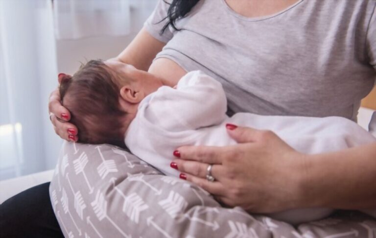 Amamentar pode ajudar no tratamento do câncer de mama