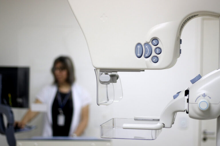 Diagnóstico Precoce do Câncer de Mama: A Importância das Mamografias Regulares